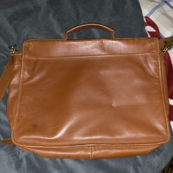 Coach Handbags - Coach Messenger Bag